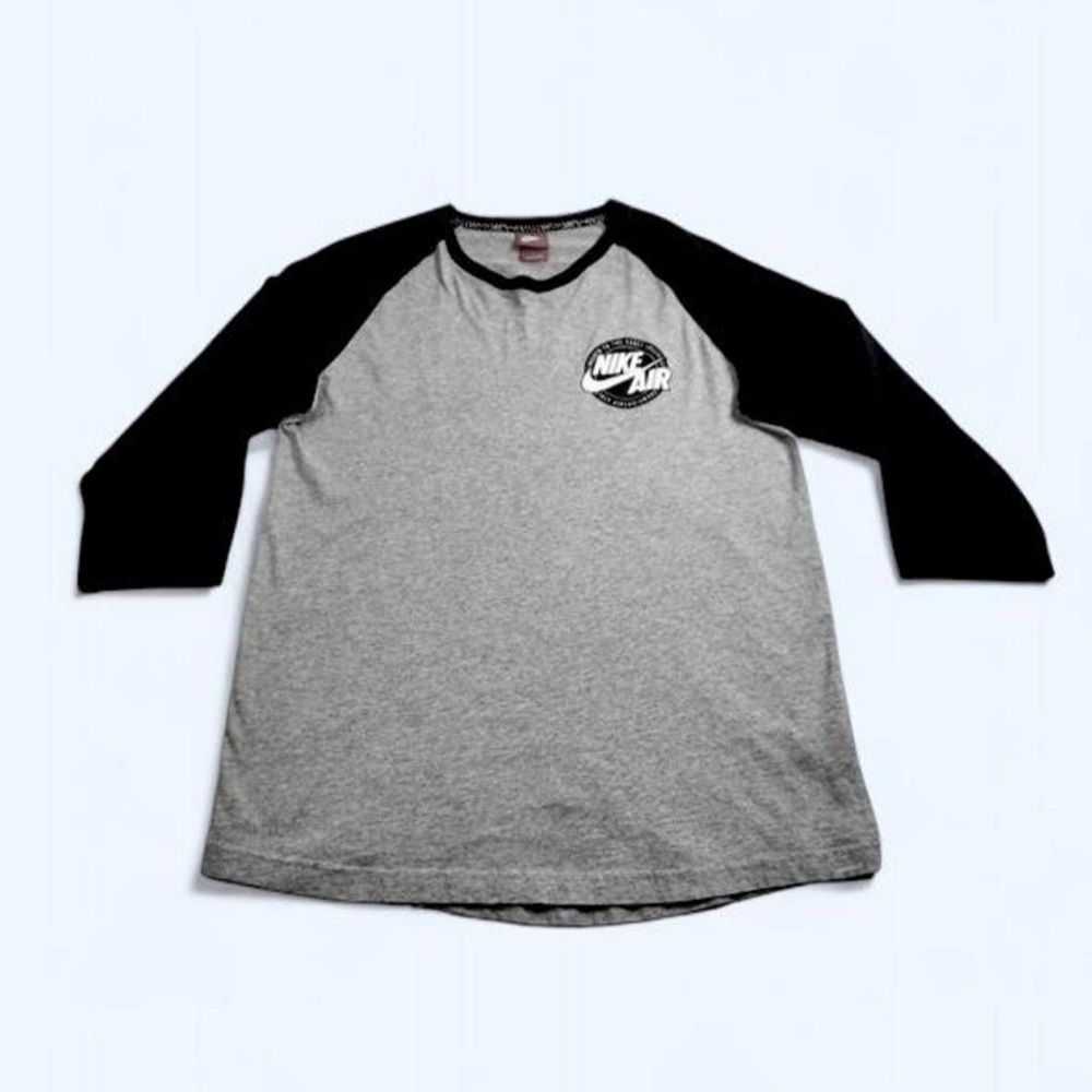 Nike Men’s Gray Body with Black Raglan Sleeves Long Sleeve Tee